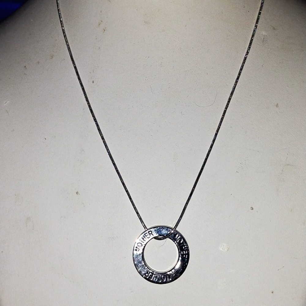 Silver tone Mother Necklace with 18" chain